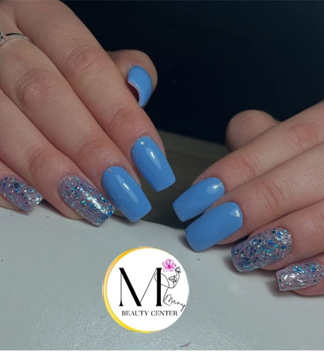 nails